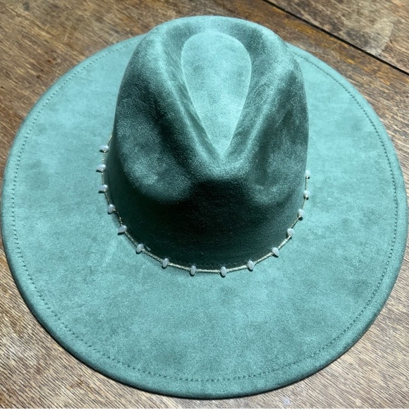 Cato Women's Green Suede Hat - Picture 1 of 5